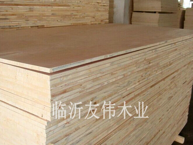 價(jià)格低廉和穩(wěn)定性好的膠合板